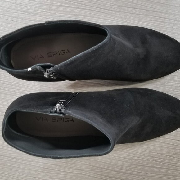 Via Spiga Aurora Bootie, Black Suede, Womens Size 9.5 M / 39.5 - Picture 8 of 10